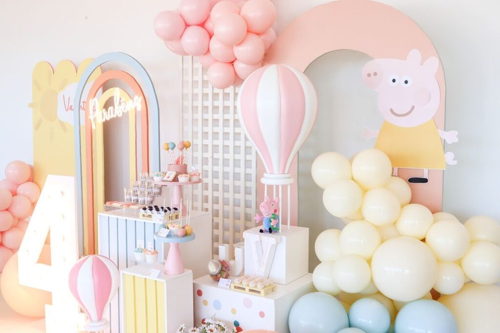 Peppa Pig birthday party ideas decoration